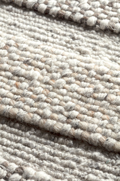 Grade 241.001.900 Hand Woven Rug by Ligne Pure, showing closeup view of grade hand woven rug.