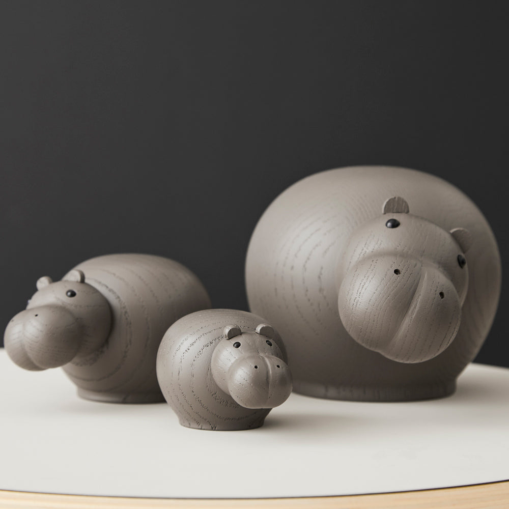 Hibo Hippopotamus by Woud, showing hippopotamus in live shot.