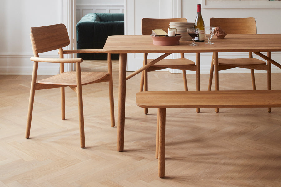 Hven Table by Skagerak, showing hven table with chairs & bench in live shot.