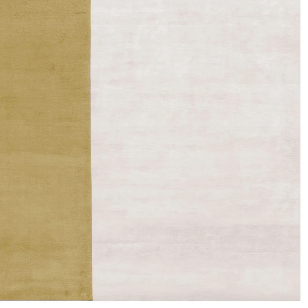 La Thuile LE100 Rug by Second Studio, showing closeup view of la thuile le100 rug by second studio in cream & gold.