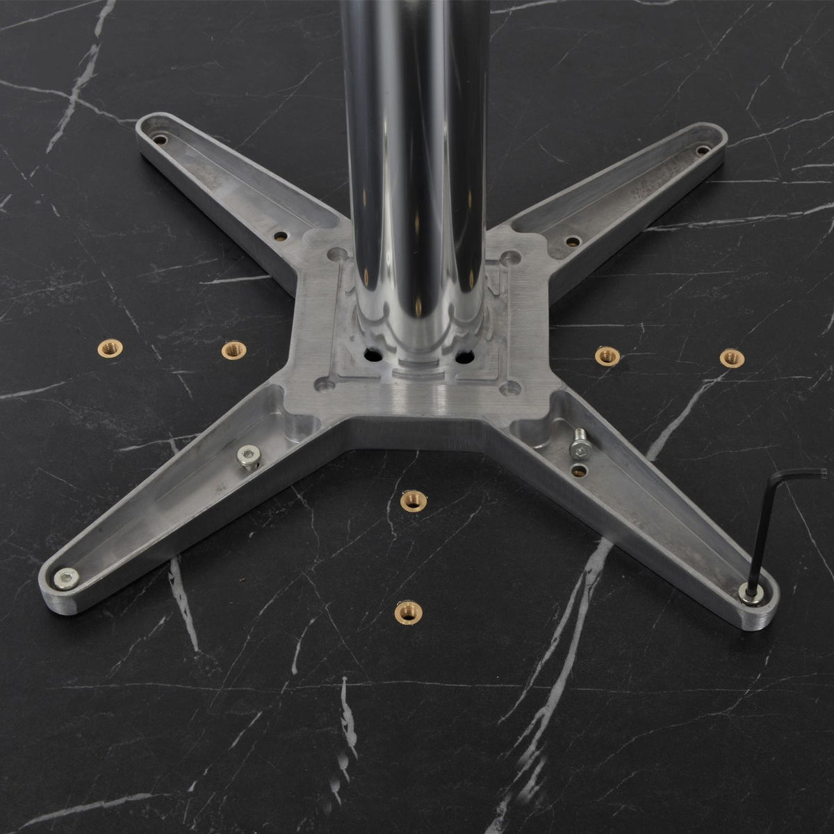 Lamer Commercial Table by SohoConcept, showing closeup veiw of lamer commercial table.