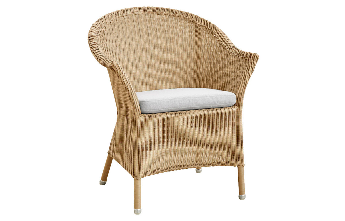 Lansing Dining Armchair by Cane-Line - Natural Fiber Weave, Light Grey Natte Seat Cushion.