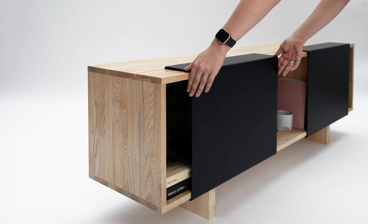 LAX 3x Shelf with Base by MASHstudios, showing lax 3x shelf with base in live shot.
