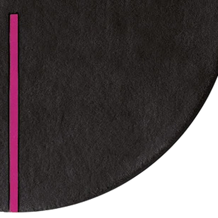Lightsonic LC103 Rug by Second Studio, showing closeup view of lightsonic lc103 rug by second studio in black and lilac rose.