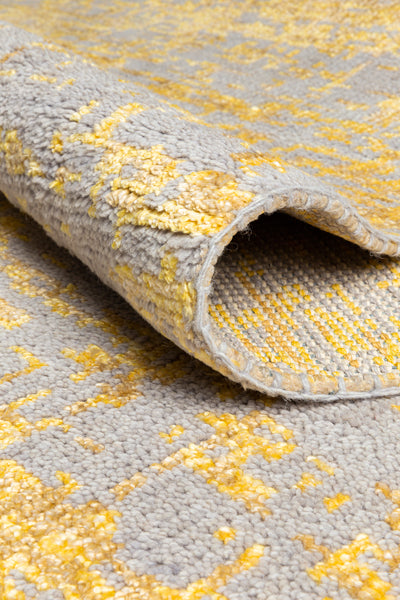 Reflect Hand Knotted Rug by Ligne Pure, showing closeup view of reflect hand knotted rug.