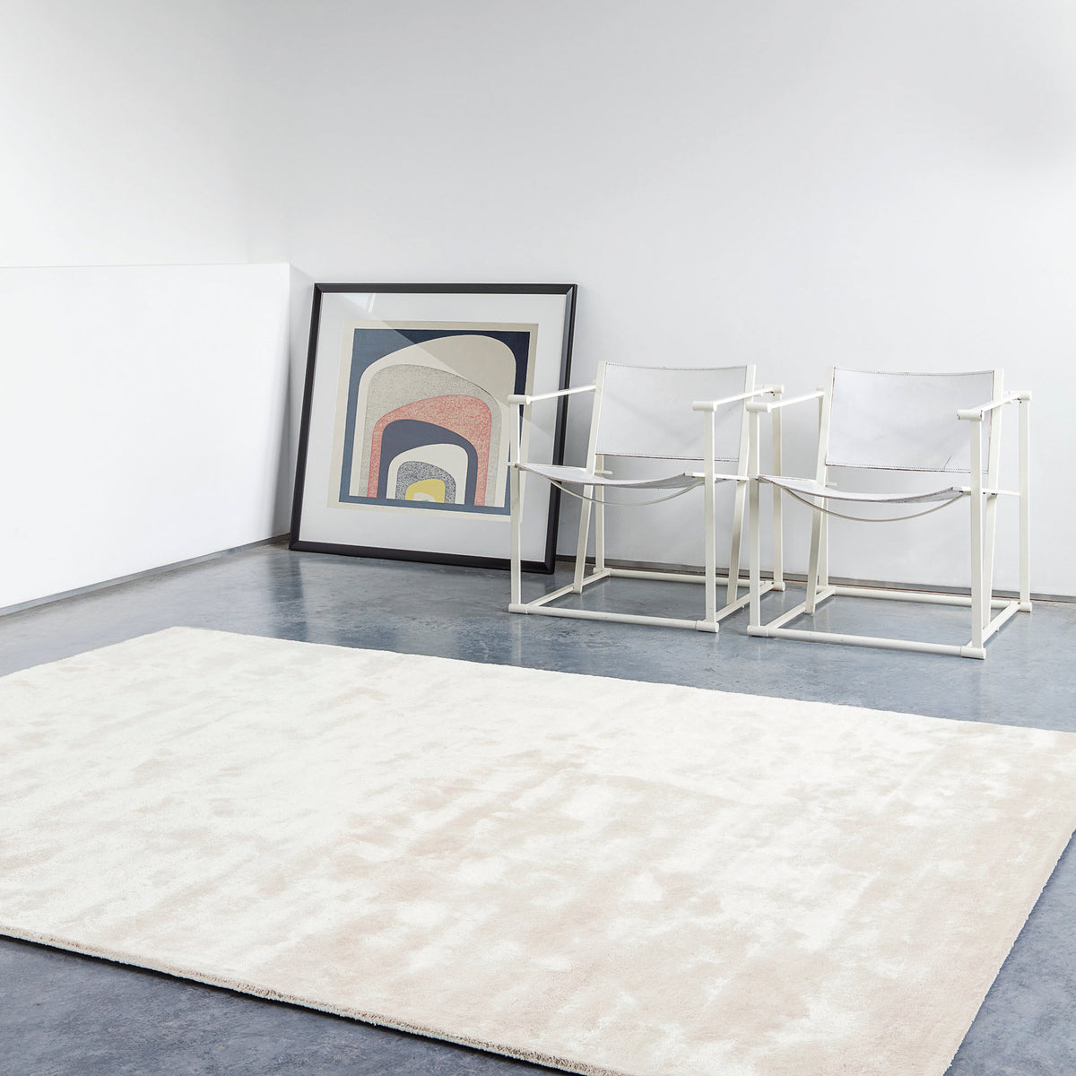 Traces Hand Woven Rug by Ligne Pure, showing traces hand woven rug in live shot.