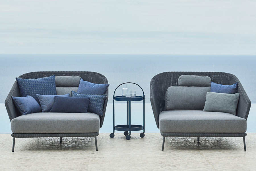 Link Scatter Cushion by Cane-Line, showing link scatter cushions in live shot.
