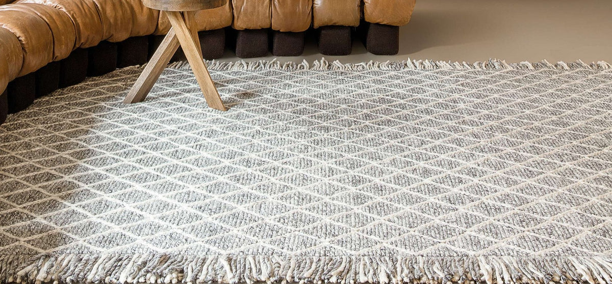 Merging Designed Rug Merge Hand Woven Rug – Ligne Pure – Viesso