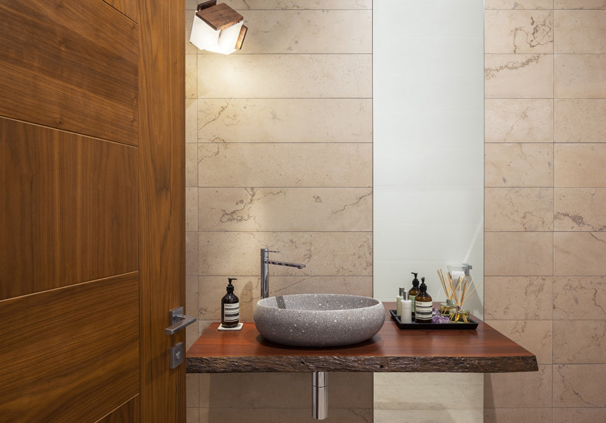 Mica L Pendant by Cerno, showing mica l pendant in live shot.