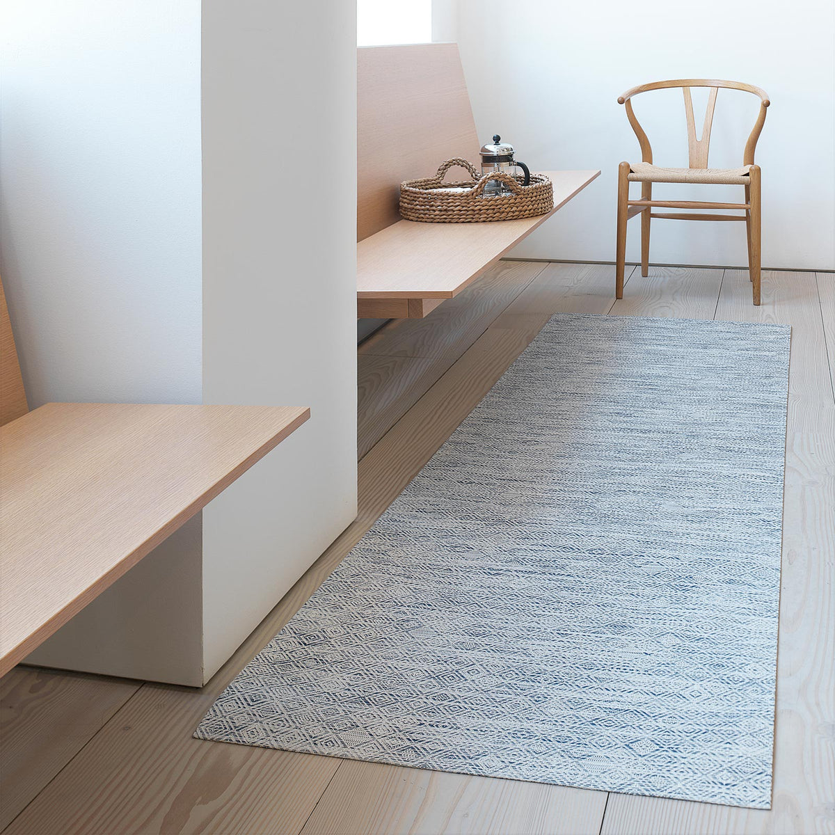 Mosaic Woven Floor Mat by Chilewich, showing mosaic woven floor mat in live shot.