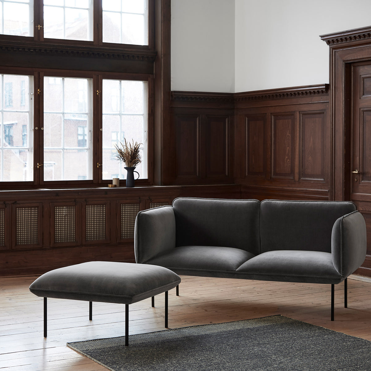 Nakki Ottoman by Woud, showing nakki ottoman in live shot.