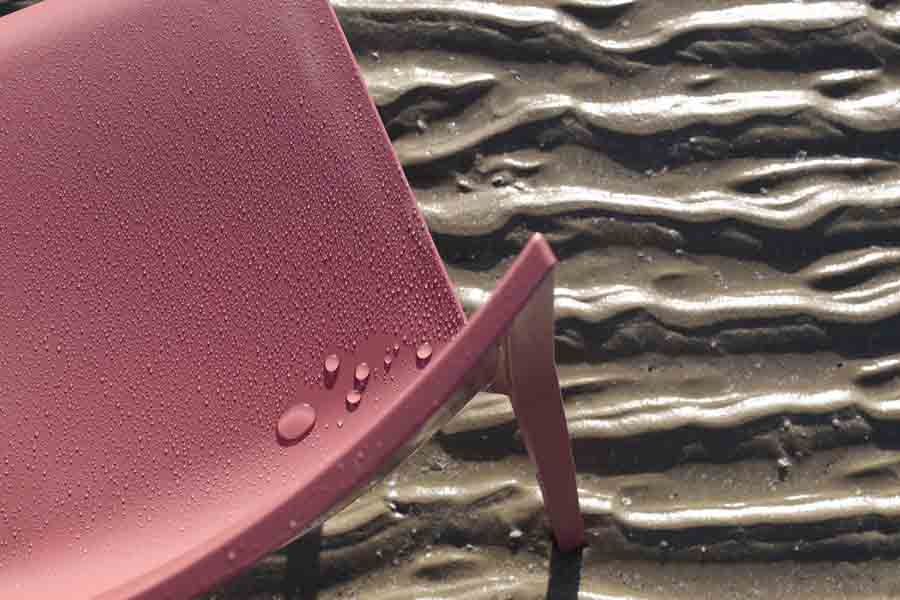 Nassau Chair 533 by SohoConcept, showing closeup view of nassau chair 533.