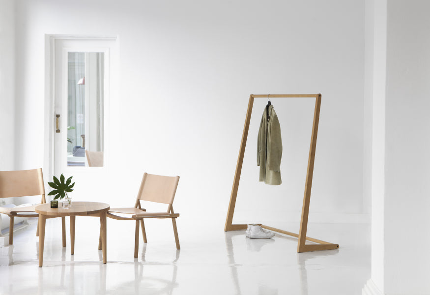 December Chair by Nikari, showing december chair in live shot.
