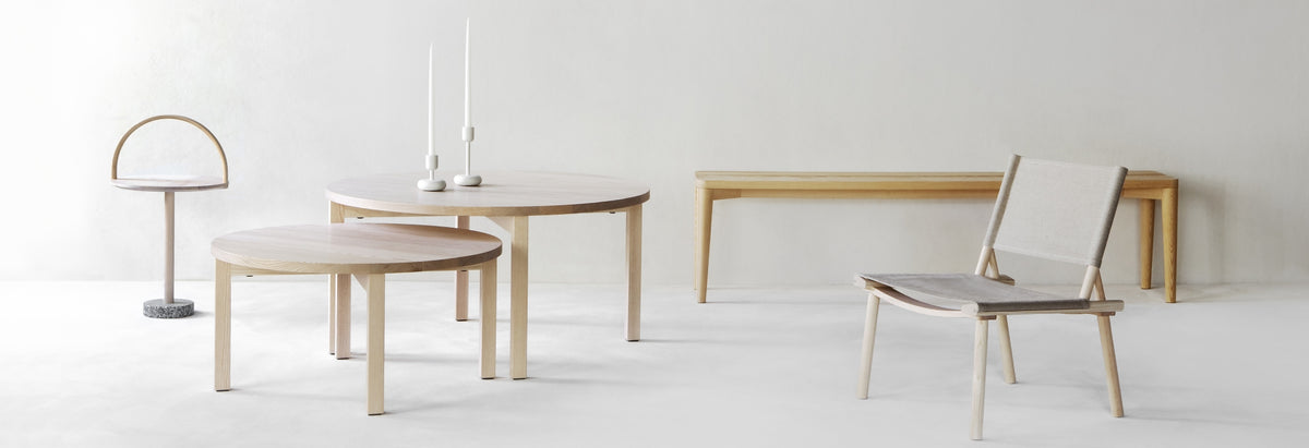 February Table by Nikari, showing february table in live shot.