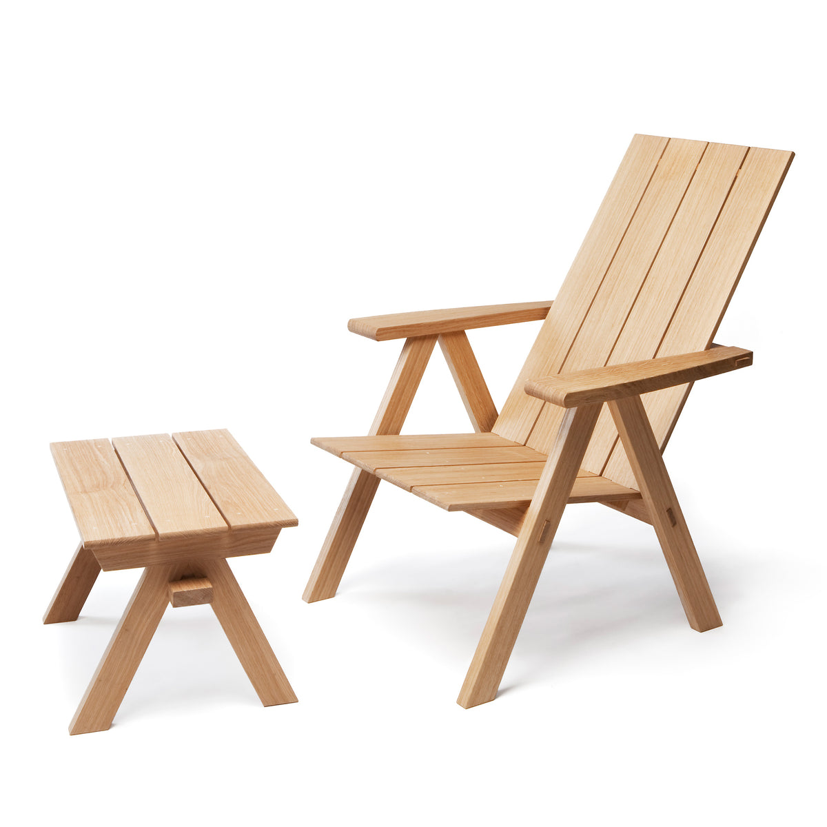 Arkipelago KVTT3 Outdoor Lounge Chair by Nikari, showing arkipelago kvtt3 outdoor lounge chair with arkipelago kvtr1 outdoor ottoman.