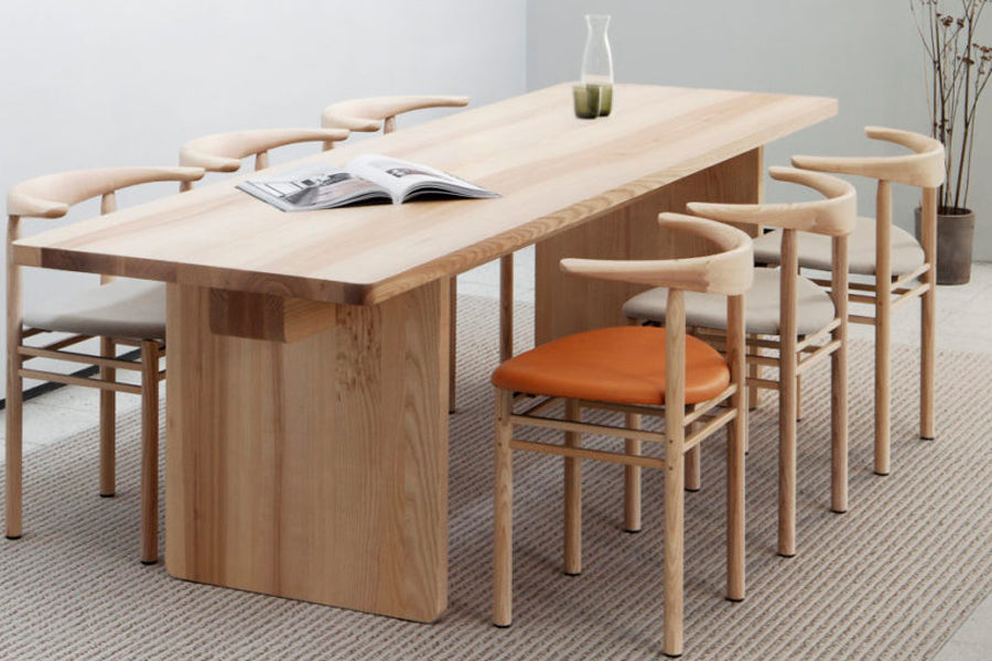 Linea RMT3 Chair by Nikari, showing linea rmt3 chair in live shot.