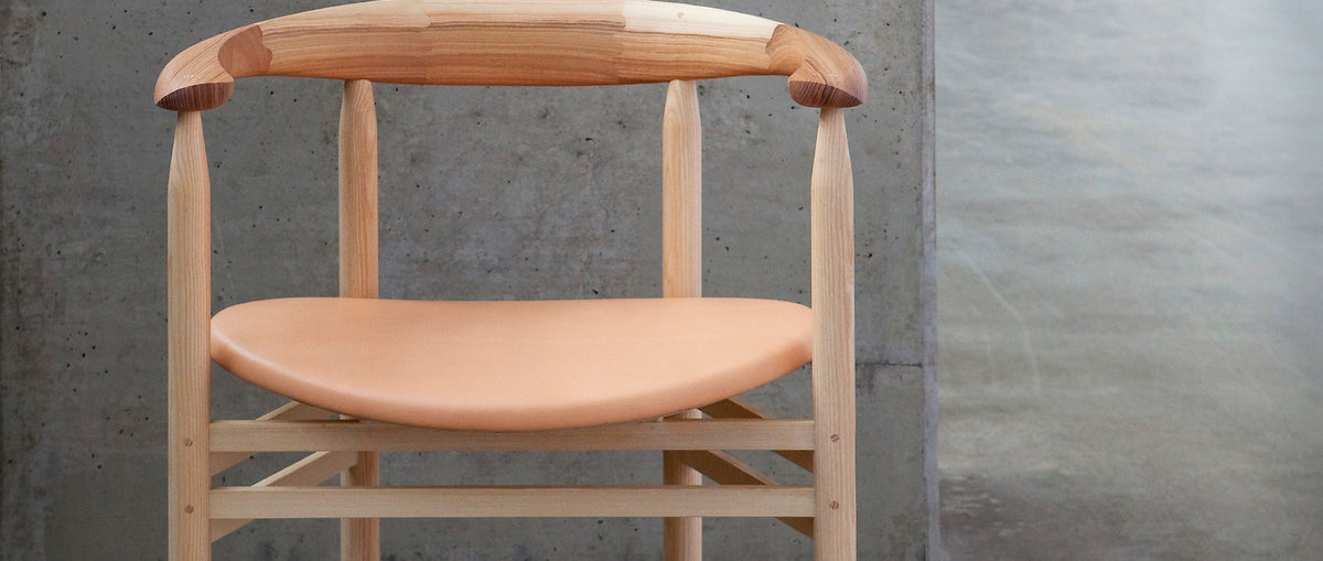Linea RMT6 Chair by Nikari, showing closeup view of linea rmt6 chair in live shot.