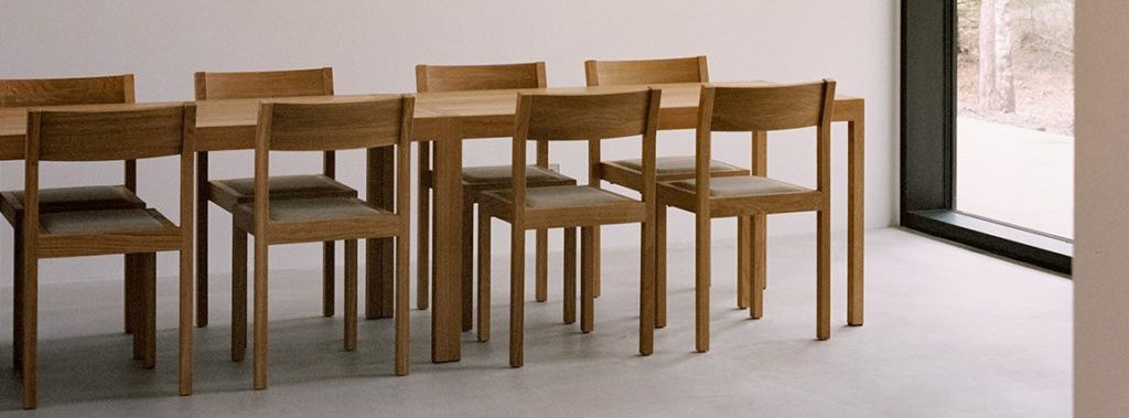 Seminar KVP Table by Nikari, showing seminar kvp table in live shot.