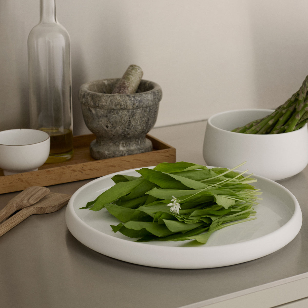 Nomad Tray by Skagerak, showing nomad tray in live shot.