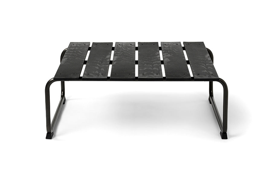 Ocean Lounge Table by Mater, showing front view of ocean lounge table in black plastic top.