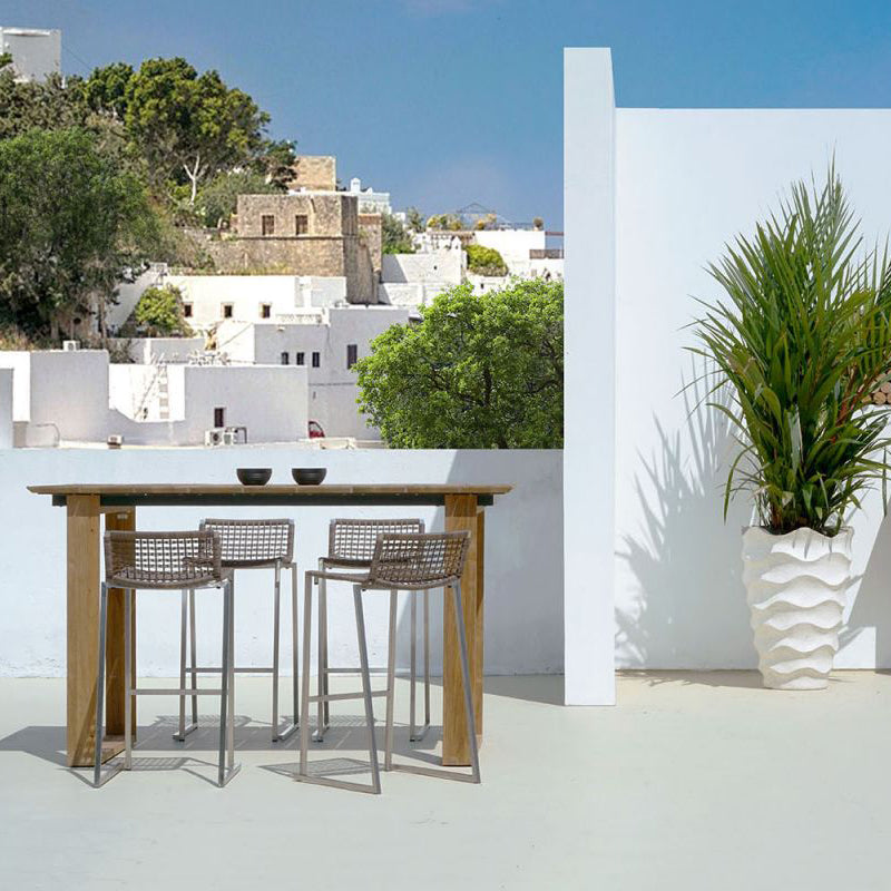Olaf High Chair by Mamagreen, showing olaf high chairs with high table in live shot.
