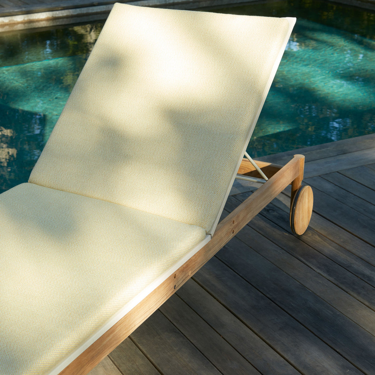 Pelago Sunbed by Skagerak, showing closeup view of pelago sunbed in live shot.