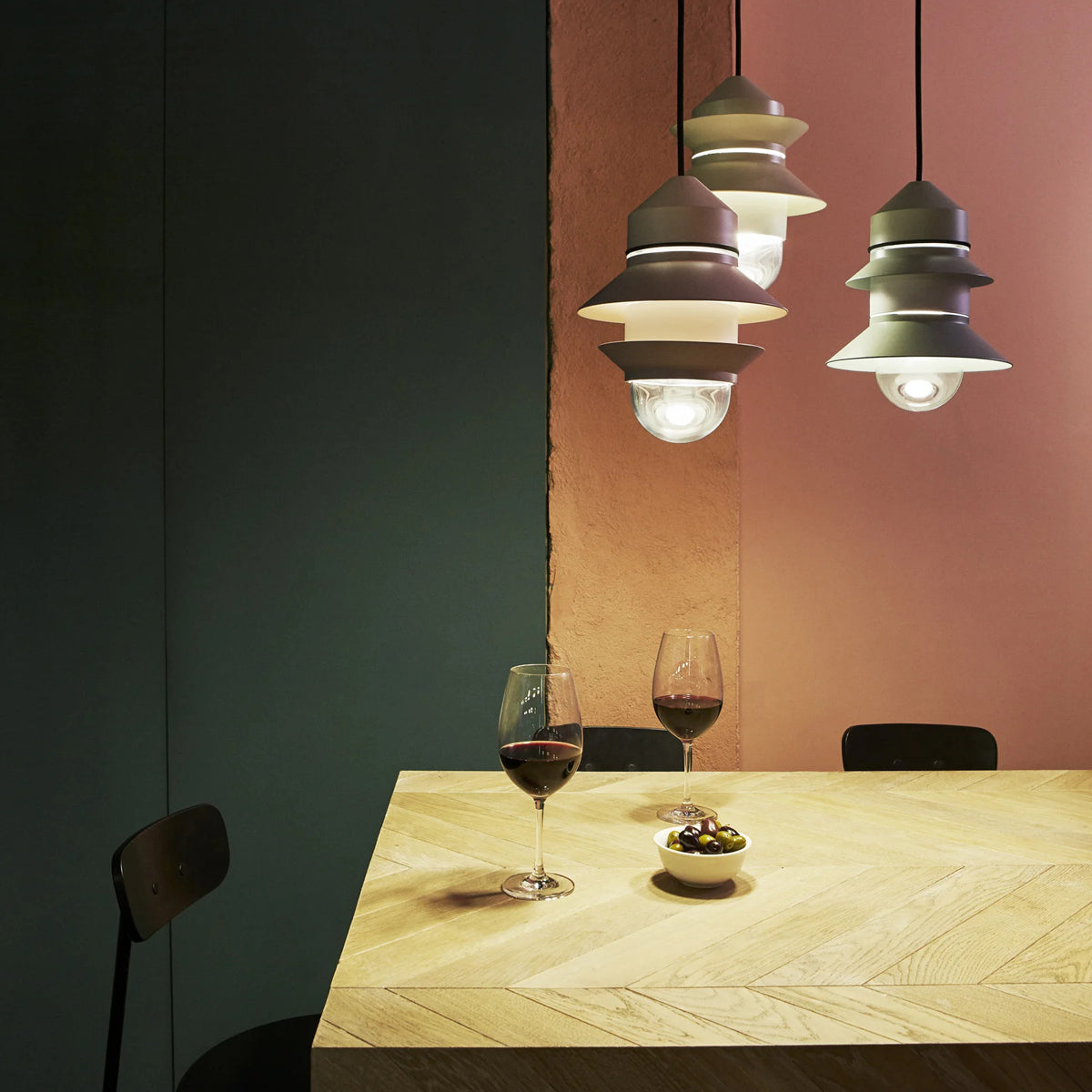 Santorini Indoor Pendant by Marset, showing santorini indoor pendants in live shot.