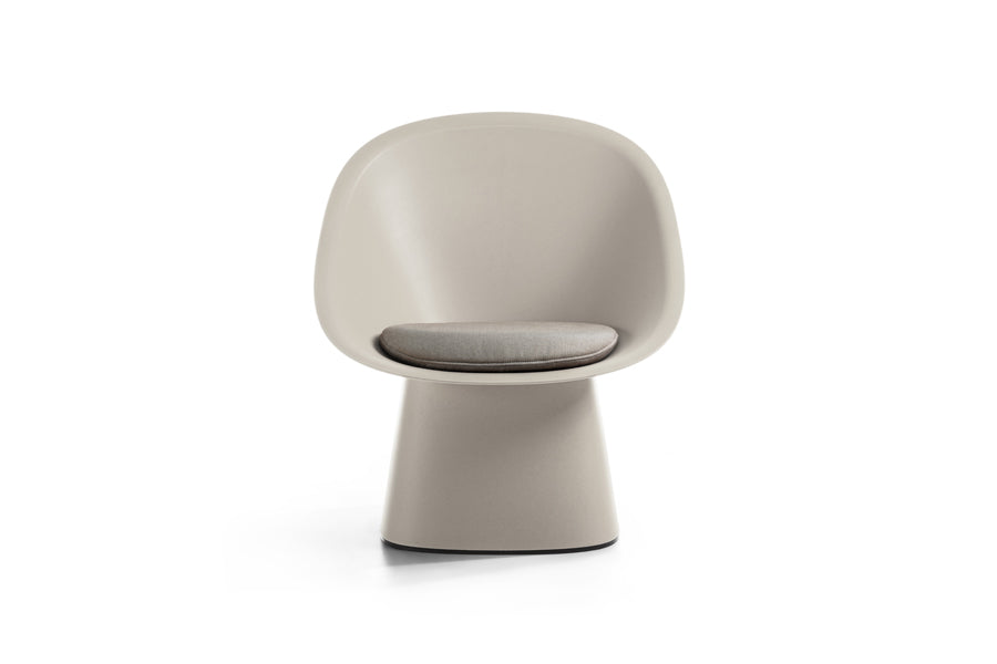 Sensu Outdoor Lounge Chair by Toou, showing front view of sensu lounge chair in light brown eco plastic/light brown standard seat cushion.