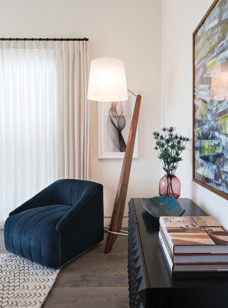 Silva Giant Floor Lamp by Cerno, showing silva giant floor lamp in live shot.