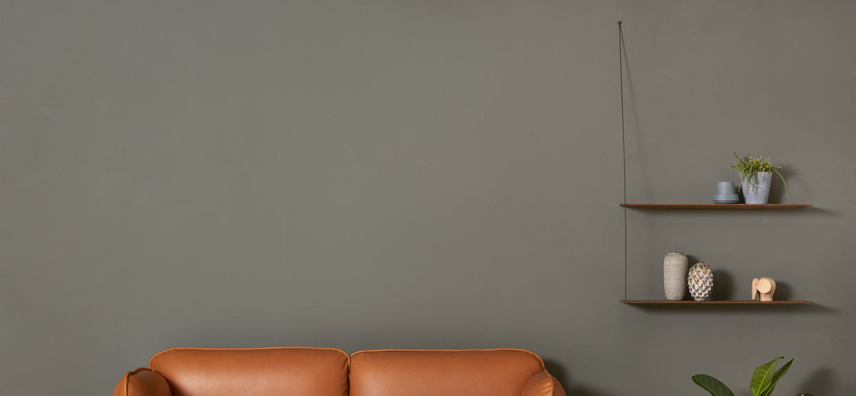 Stedge Shelf by Woud, showing stedge shelf in live shot.