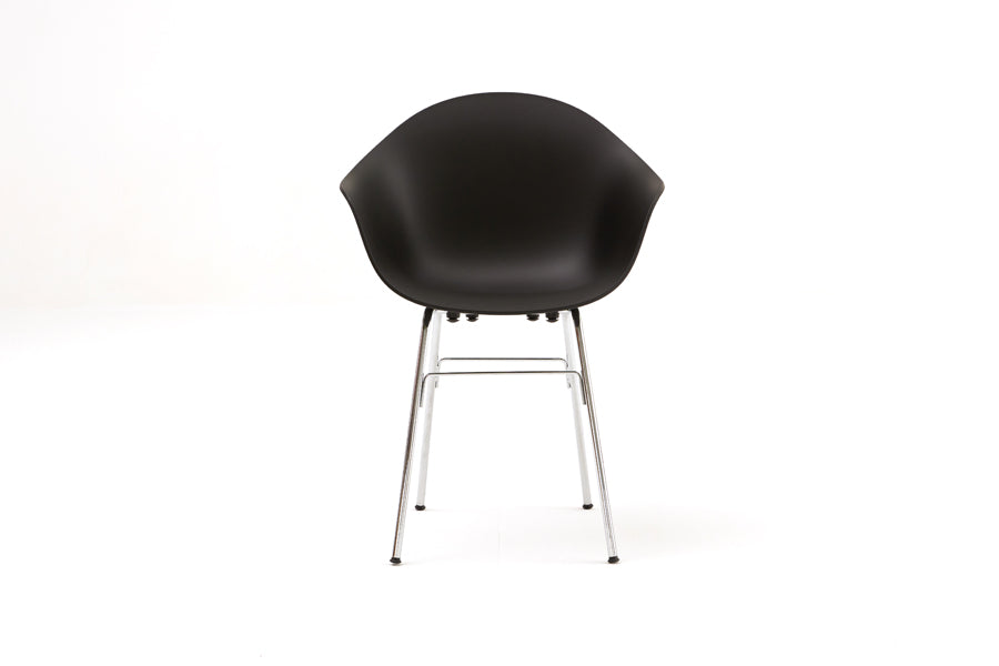 TA Arm Chair Er Chrome Base by Toou, showing front view of ta arm chair er chrome base in black seat/no seat pad.