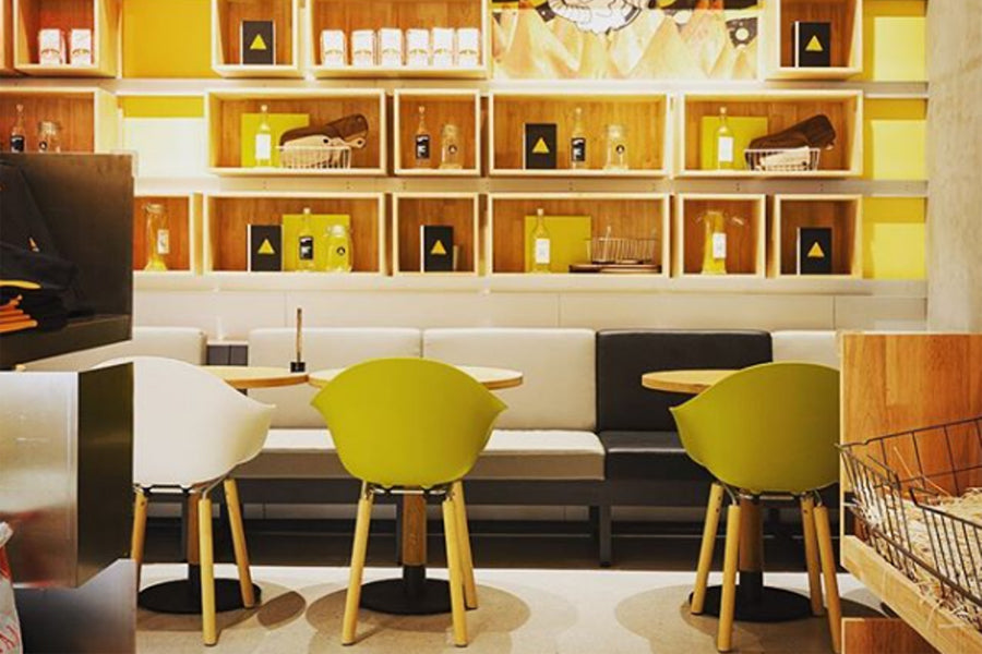 TA Arm Chair Yi Natural Oak Base by Toou, showing ta arm chairs yi natural oak base in live shot.