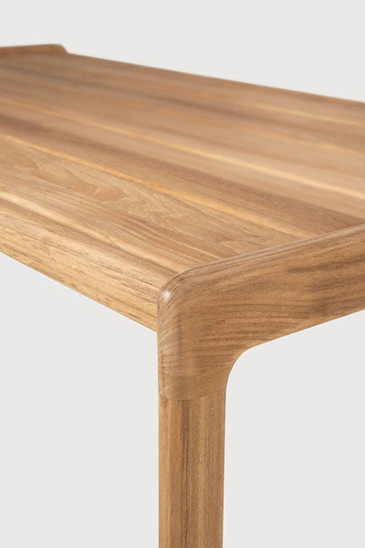 Jack Outdoor Coffee Table by Ethnicraft , showing closeup view of teak outdoor coffee table.