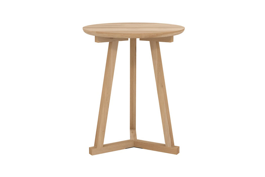 Tripod Side Table by Ethnicraft, showing front view of tripod side table in oak wood.
