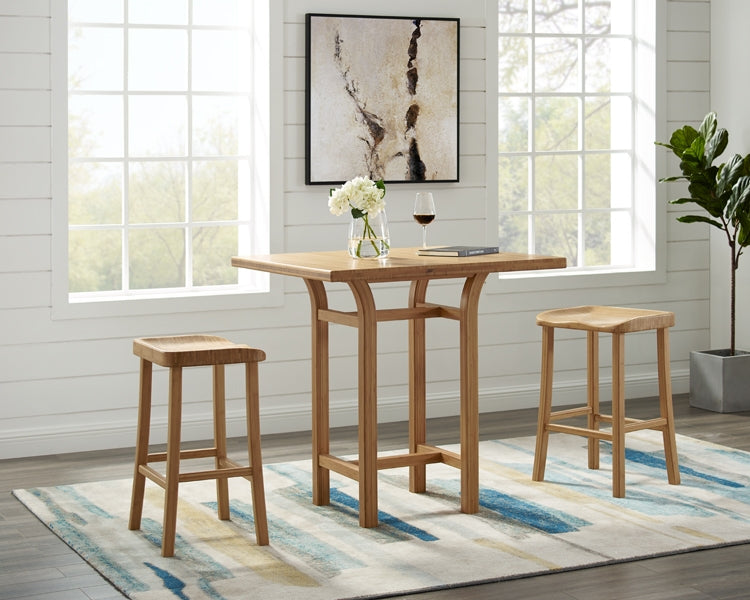 Tulip Table by Greenington, showing tulip table with tulip stools in live shot.