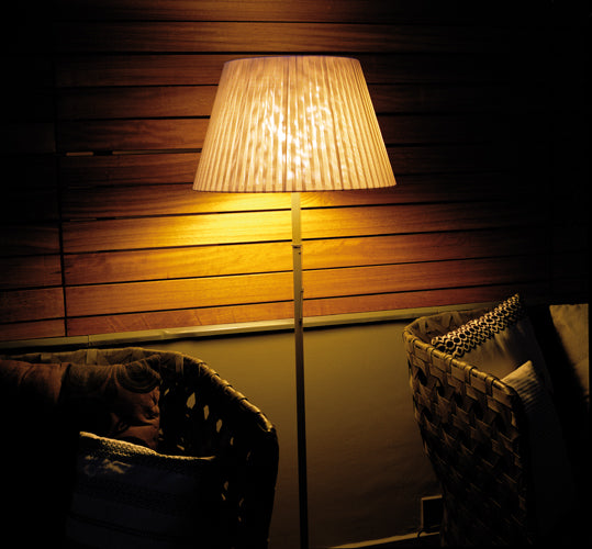 TXL Outdoor Floor Lamp by Marset, live shoot of the lamp.