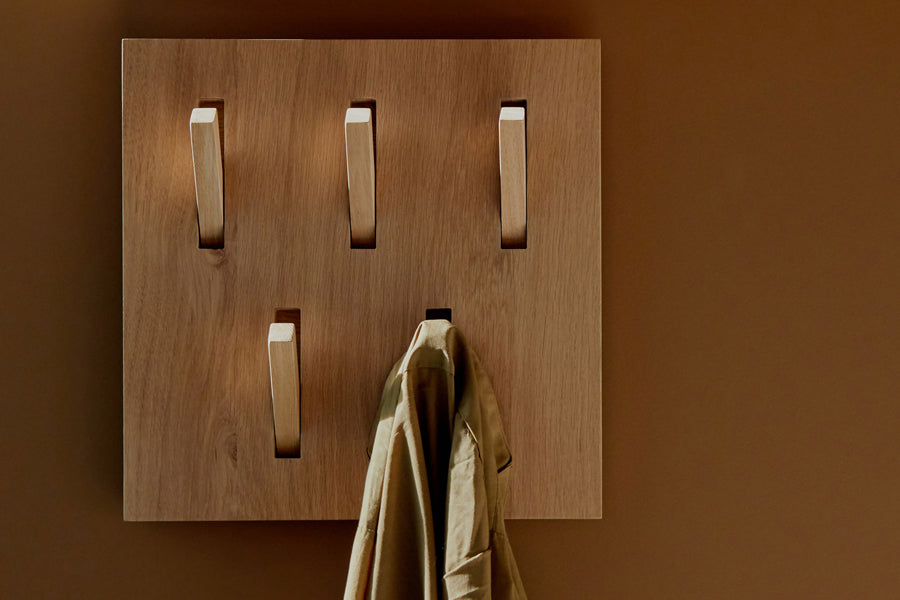 Utilitile Wall Hanger by Ethnicraft, showing utilitile wall hanger in live shot.