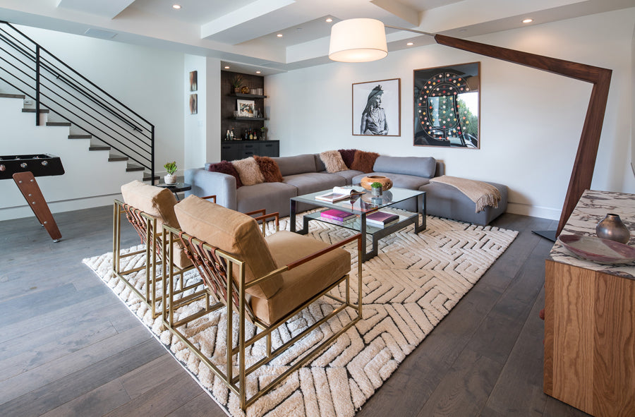 Valeo Floor Lamp by Cerno, showing valeo floor lamp with sectional, table & chairs in live shot.