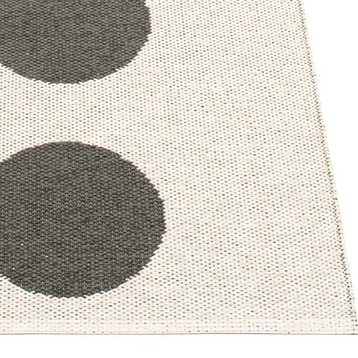 VERA One Rug