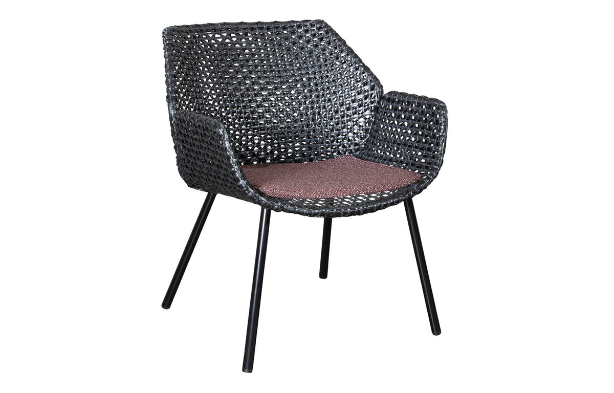 Vibe Outdoor Lounge Chair by Cane-Line - Black/Antracite Fiber Weave, Dark Bordeaux Wove Cushion.